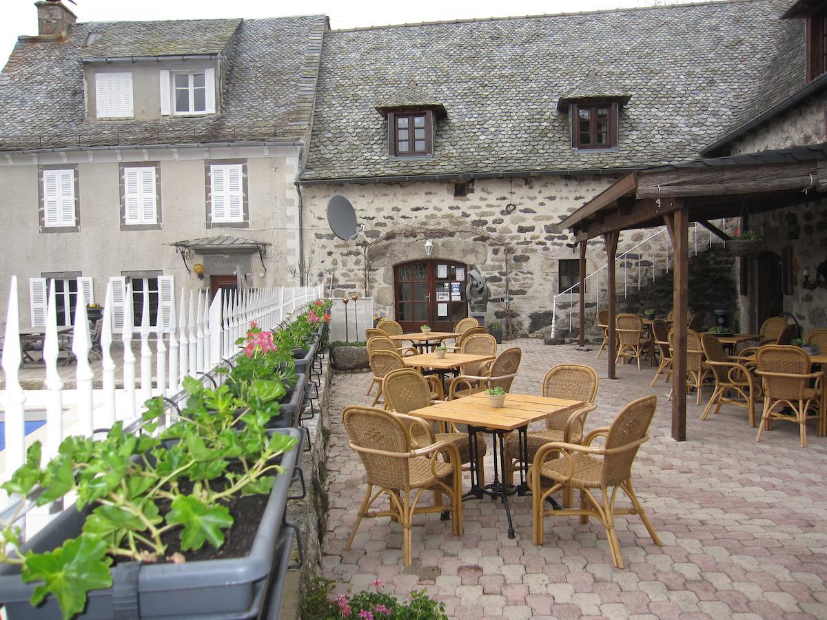Le Clos De Banes Argences-en-Aubrac Exteriör bild